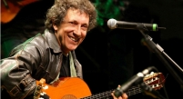 Eugenio Bennato in concerto